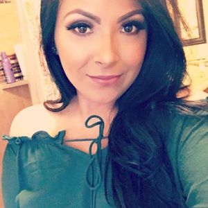 Meet your Posher, Bianca